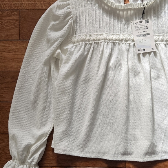 Zara Blouse - Picture 2 of 5